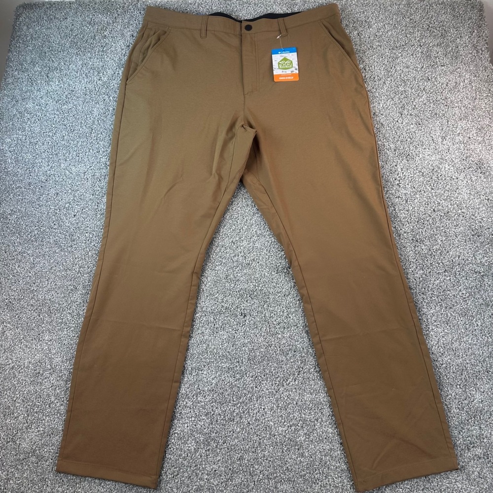 Columbia Sage Peak Chino Pant Mens 38x30 Brown Omni-Shield Straight Hiking NEW